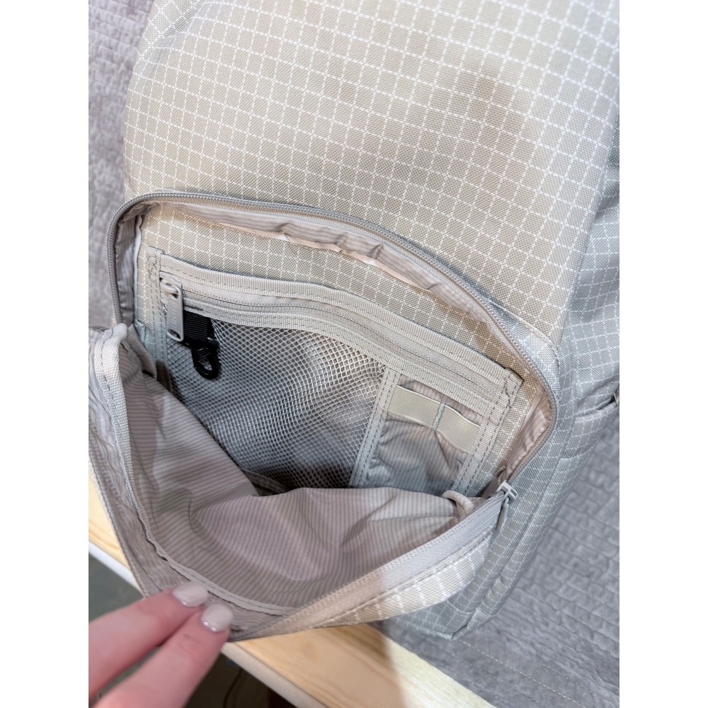 HERSCHEL SUPPLY CO. Pop Quiz Backpack 25L Grid London Fog Laptop Bag NWT - Picture 3 of 9